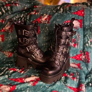 COPY - Lamoda platform shoes zip up with clasps size 9